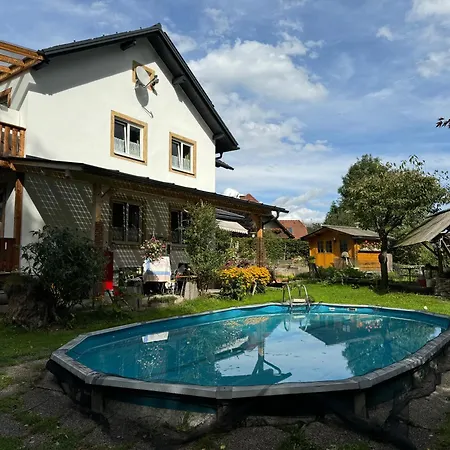 Ferienhaus-roemerthurm شقة