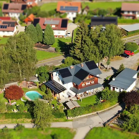 Ferienhaus-roemerthurm شقة